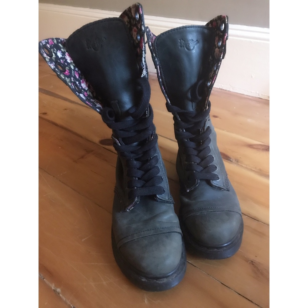 Dr marten floral boots